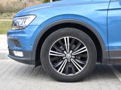https://autoroyal.es/media/com_expautospro/images/big/turismos_todo_terrenos_y_furgonetas_volkswagen_tiguan_6410625ca6092.JPG