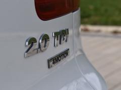 https://autoroyal.es/media/com_expautospro/images/big/turismos_todo_terrenos_y_furgonetas_volkswagen_tiguan_692ed91c25605.JPG