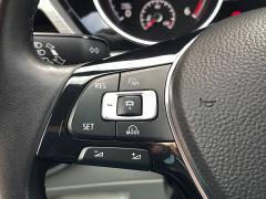 https://autoroyal.es/media/com_expautospro/images/big/turismos_todo_terrenos_y_furgonetas_volkswagen_touran_61d867df8a0c6.jpg