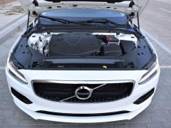 https://autoroyal.es/media/com_expautospro/images/big/turismos_todo_terrenos_y_furgonetas_volvo_v90_646898139c758.JPG