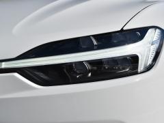https://autoroyal.es/media/com_expautospro/images/big/turismos_todo_terrenos_y_furgonetas_volvo_xc60_6aabce056e2b3.JPG