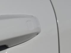 https://autoroyal.es/media/com_expautospro/images/big/turismos_todo_terrenos_y_furgonetas_volvo_xc60_6aabce075bc12.JPG