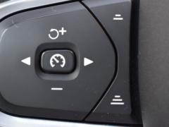 https://autoroyal.es/media/com_expautospro/images/big/turismos_todo_terrenos_y_furgonetas_volvo_xc60_6aabce11016ba.JPG